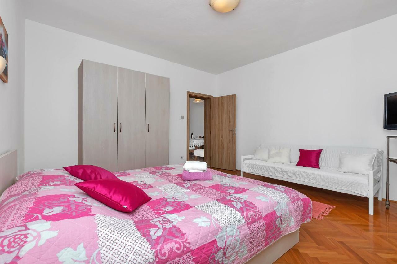 Mirjana & Ivo Apartment Makarska Exterior photo